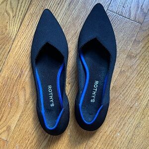 Black Rothy’s The Point Flats